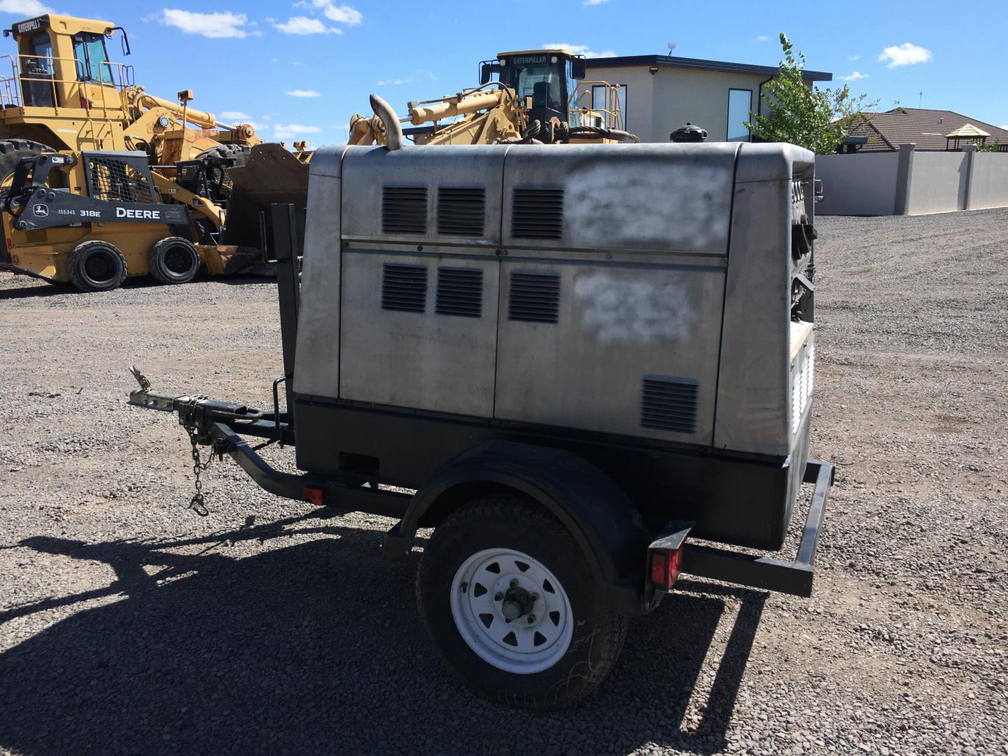 ./imagenes/INVOICE/2019/17093/SOLDADORA LINCOLN 400 (17).JPG